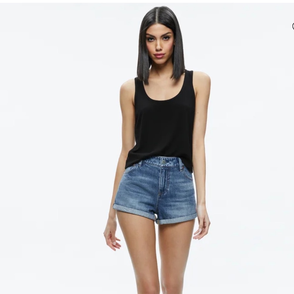 ALICE + OLIVIA MAGGIE MID RISE VINTAGE SHORTS Size 25